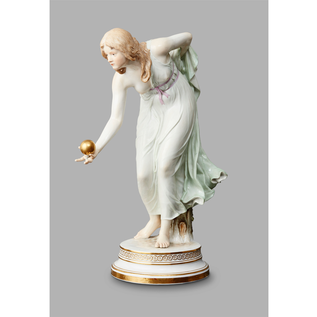 A German Meissen porcelain ‘KügelSpielerin’ by Walter Scott, circa 1890