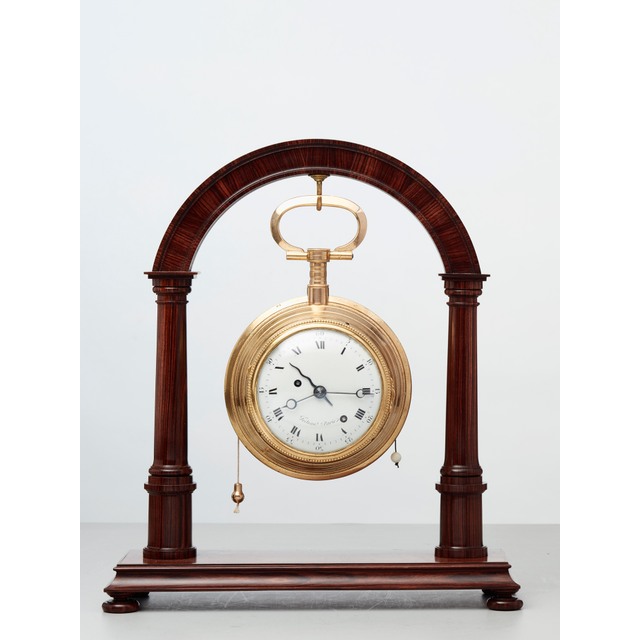 Een Frans verguld bronzen koetsuurhorloge van Festeau in Parijs, circa 1790