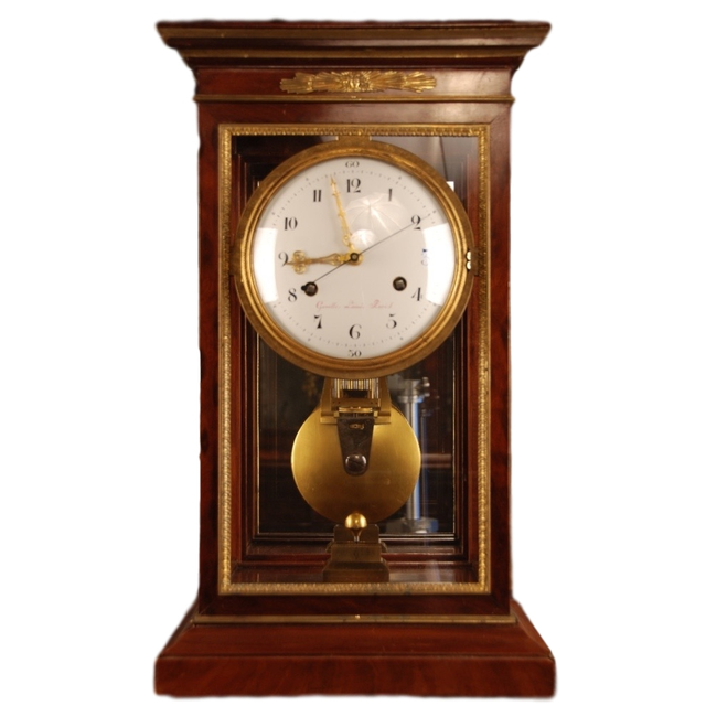 T04 French ormolu mounted glazed mahogany regulator, ca. 1780.