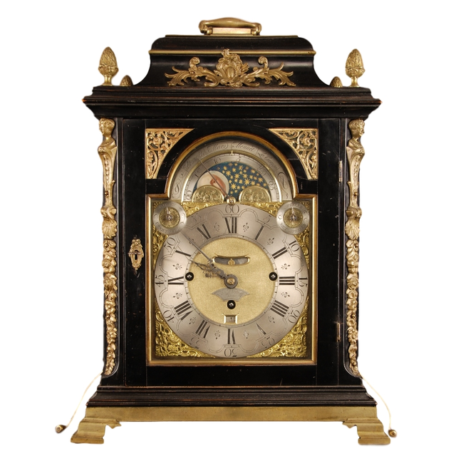 BR04 Musical bracket clock playing 4 melodies
