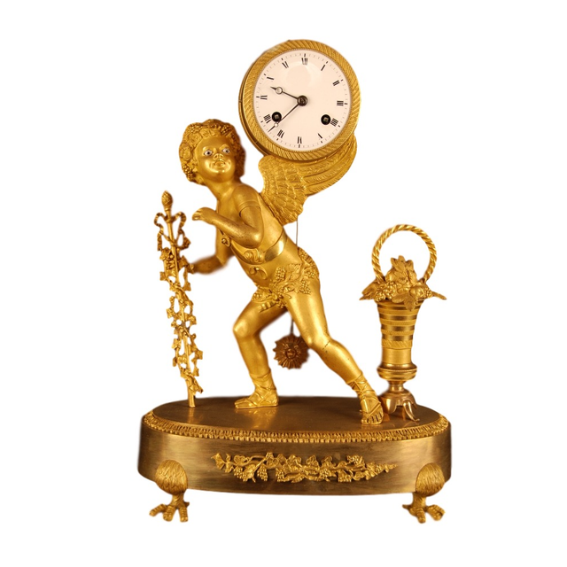 M20 Gilt bronze French mantle clock