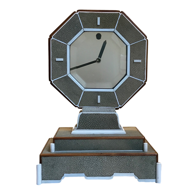 m255 Mystery clock with shagreen and bone