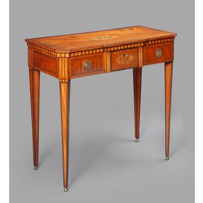 An elegant Dutch Louis Seize side table