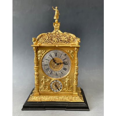 Carriage clock in Renaissence style by Ludwig Lenbach, Hofuhrmacher Munich, circa 1860.