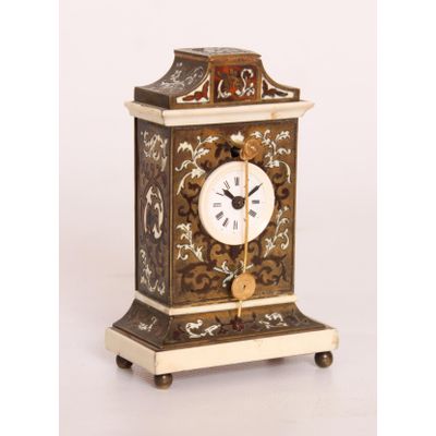 Een miniatuur Oostenrijks ivoor en Boulle zappler klokje, circa 1840