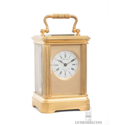 Een miniatuur Frans verguld messing reisklokje Le Roy & Fils, circa 1890.