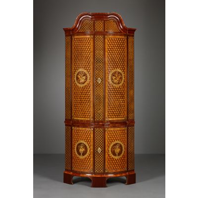 Dutch Transition corner cabinet