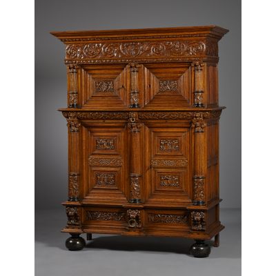 Dutch Renaissance column four-door cupboard