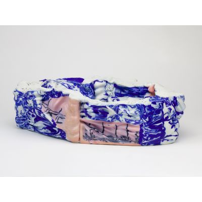 Babs Haenen (Amsterdam 1848), Porcelain table piece 'Expanding Space', in memory of Benno Premsela, 1998