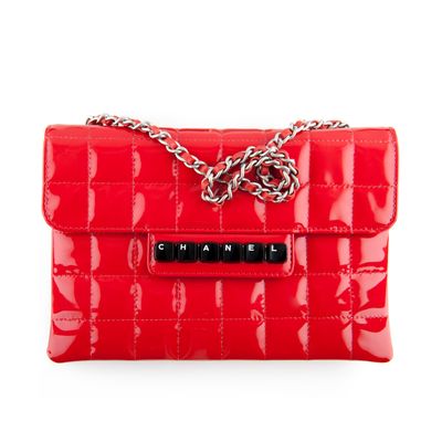 Chanel Red Patent Leather Chocolate Bar Quilted Pochette Bag