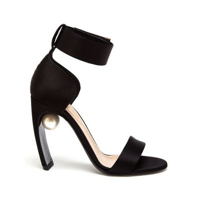 Nicholas Kirkwood Black Maeve Pearl Strap Sandal