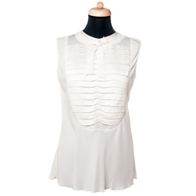 Chanel White Silk Sleeveless Pleated Bow Blouse