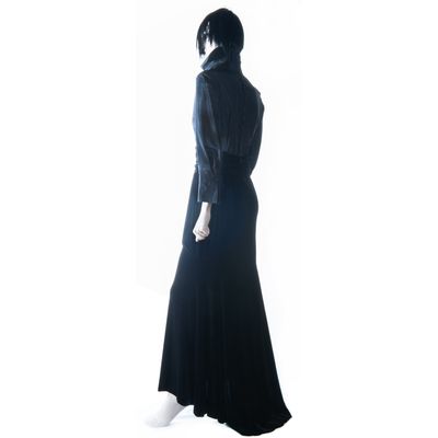 Natan Couture Evening Gown – Timeless Elegance in Black