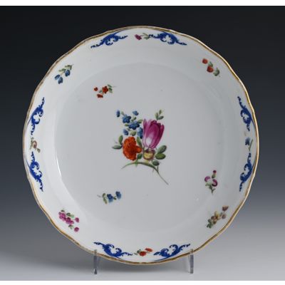 A Dutch porcelain plate marked M.O.L.