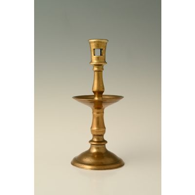 Een Hollandse schijfkandelaar