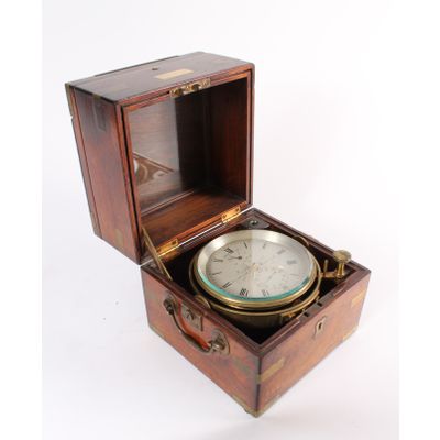 Een Engelse palissander 56-uurs chronometer, door Joseph Sewill, omsteeks 1870