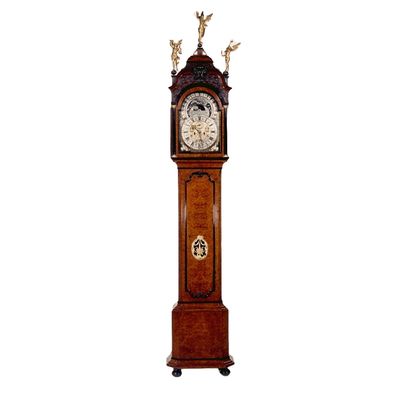 L02 Dutch longcase clock with Planisphere.