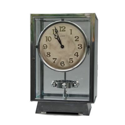 M138  Tall Reutter chrome Atmos, no 4881, 5 glasses, France circa 1930.