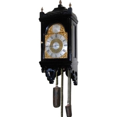 w25 Engels wandklokje (Hoodclock)