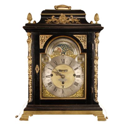 BR04 Musical bracket clock playing 4 melodies