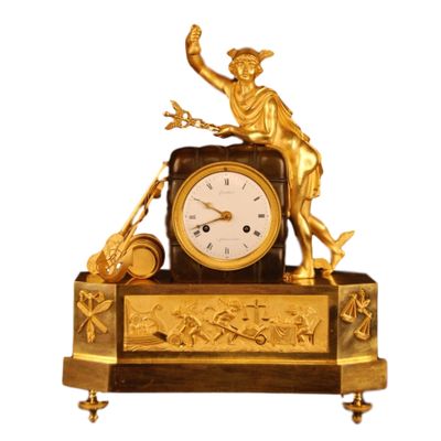M73 French gilt bronze mantel clock, member of the 'Au bon Sauvage' familie, with a gilt statue of 'Mercury/Hermes'