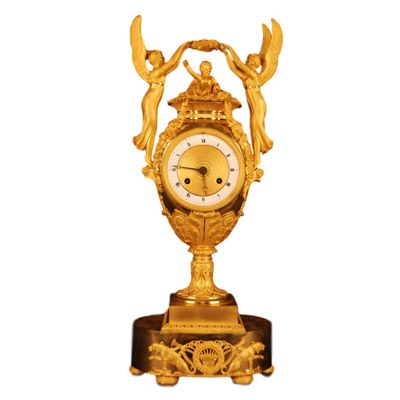 M60 Gilt bronze vase shape mantle clock