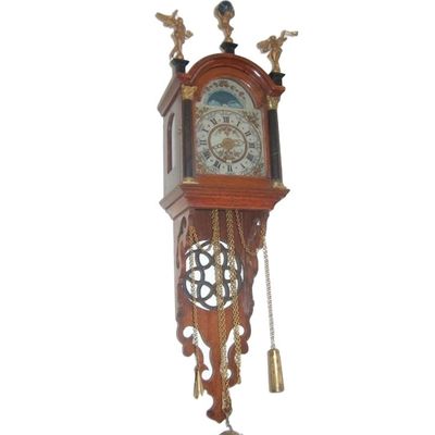 DW04 Dutch 'staartschipper' with date and moondial