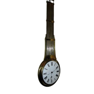 W07 Slinger wandklok monoface 8 daags uurwerk