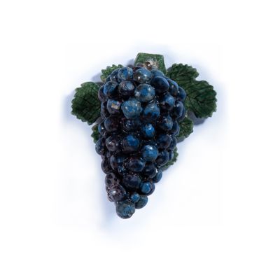 A Model as Bunch of Manganese Grapes in Dutch Delftware