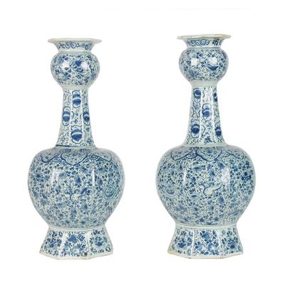 A Pair Blue and White Knobbelvases in Dutch Delftware
