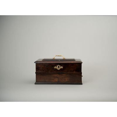 Een Corolmandel Kistje