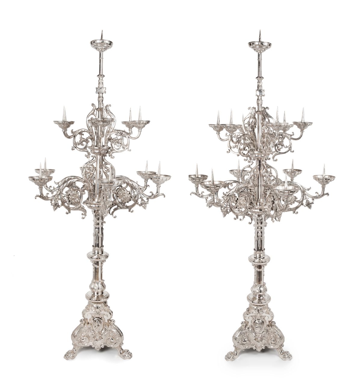 An impressive pair of Dutch silver pricket candelabra - afbeelding 1