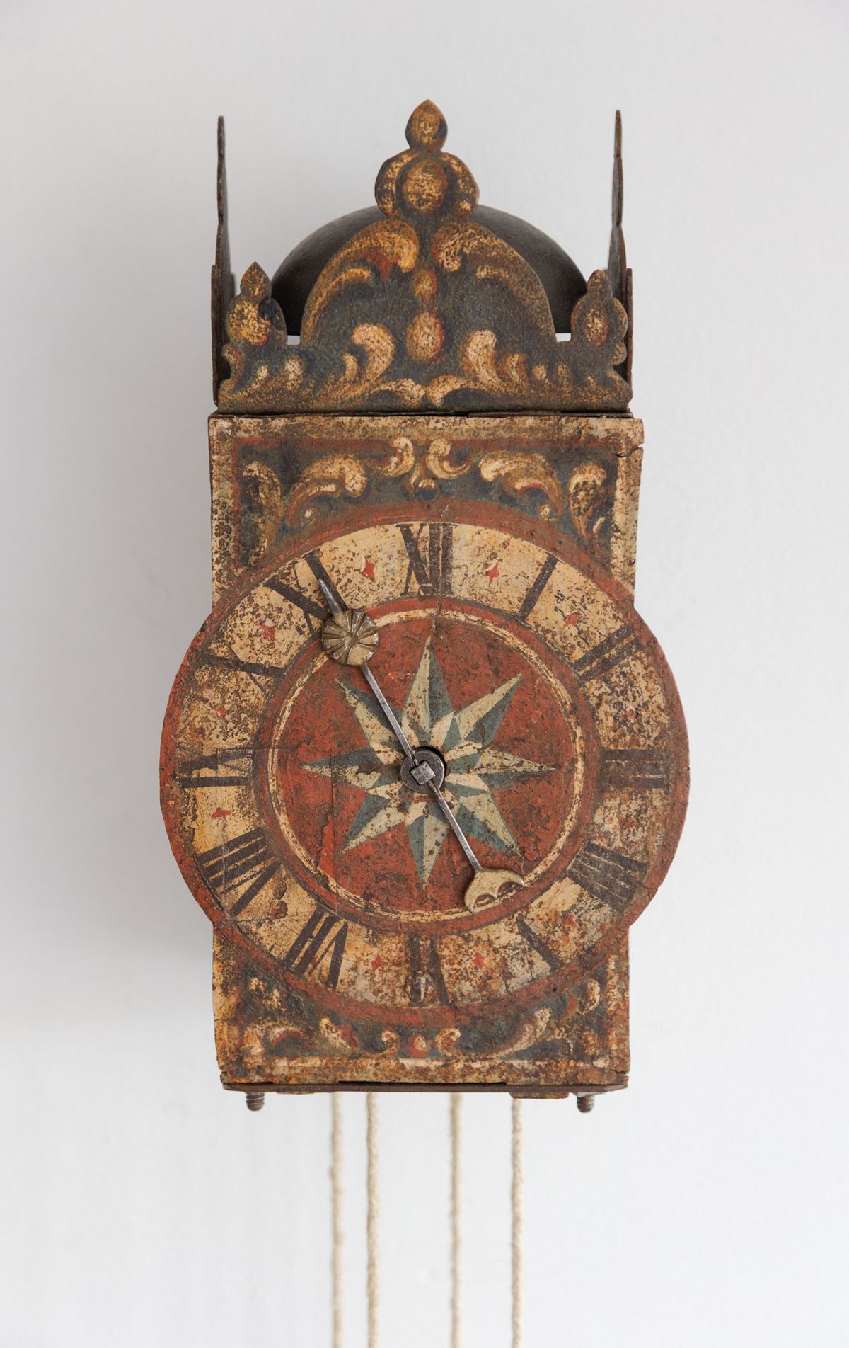 Renaissance Eisenuhr,polychrome Renaissance  iron wall clock, with balance. Circa 1650, South Germany. - image 1