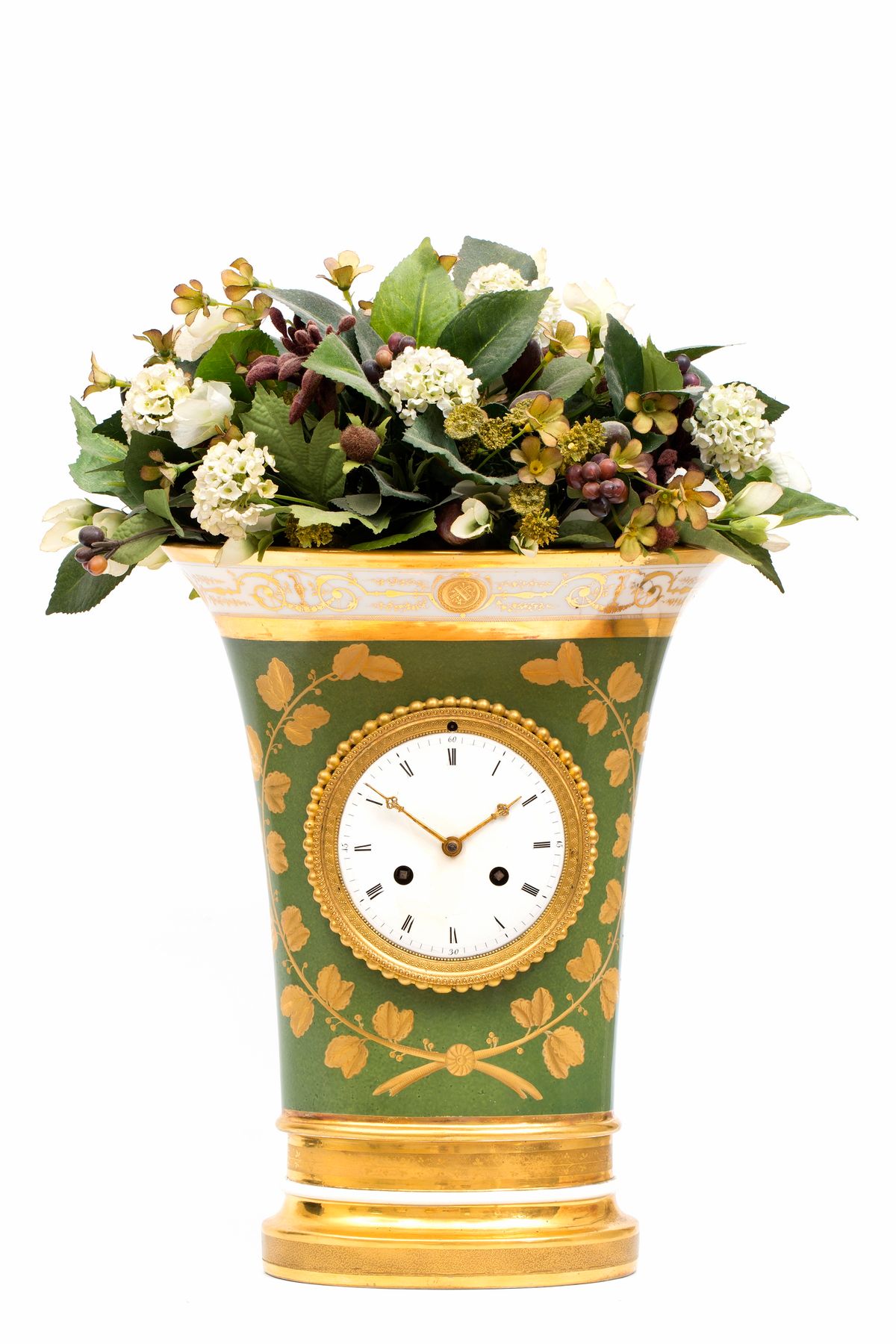 A lovely French Empire porcelain urn mantel clock, circa 1800 - image 1