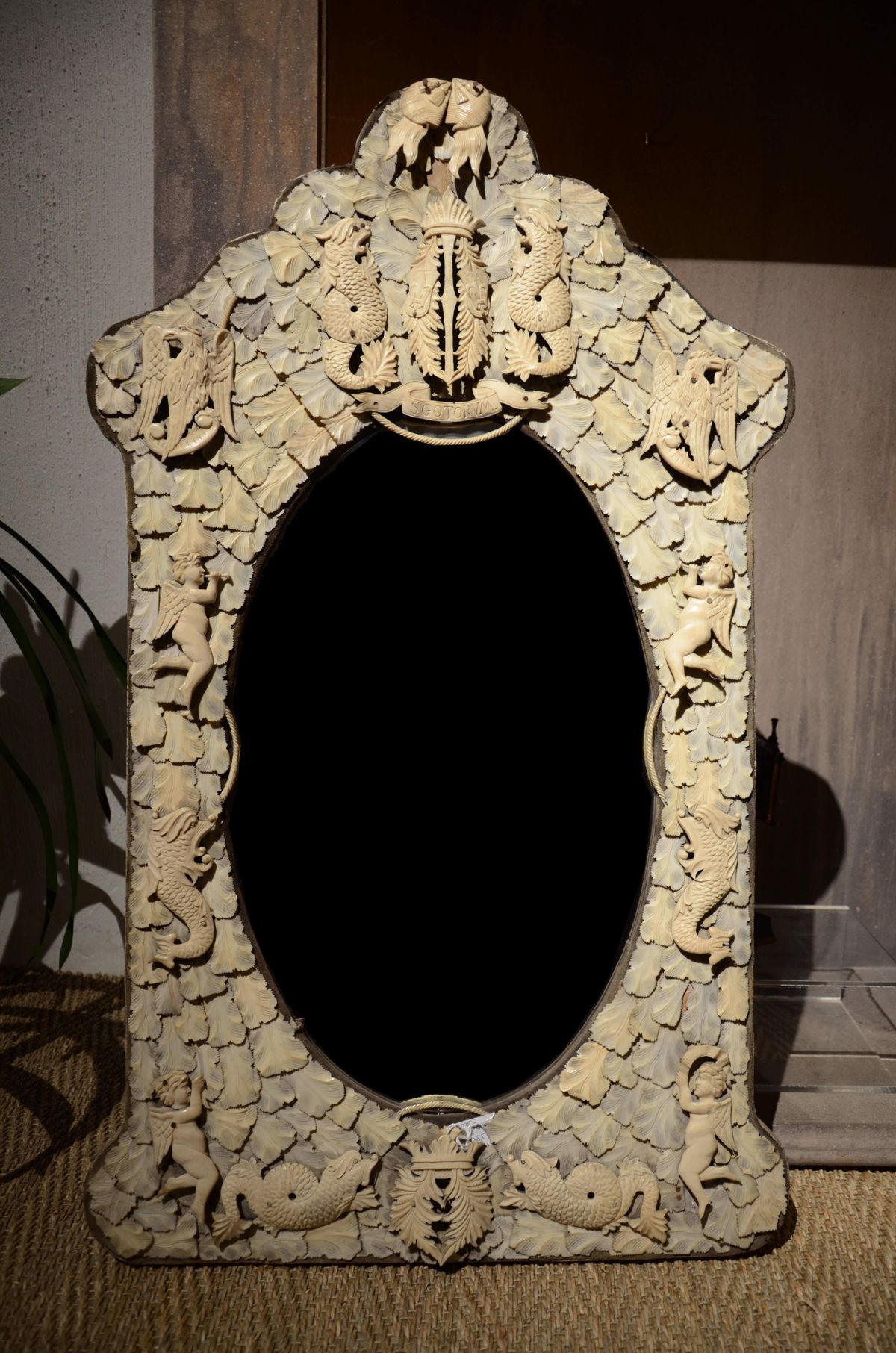 Mirror in bone made by prisoners of war, England, ca. 1800