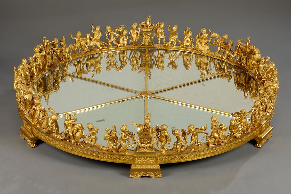 Grote Empire Surtout de Table, toegeschreven aan Pierre-Philippe Thomire - afbeelding 1
