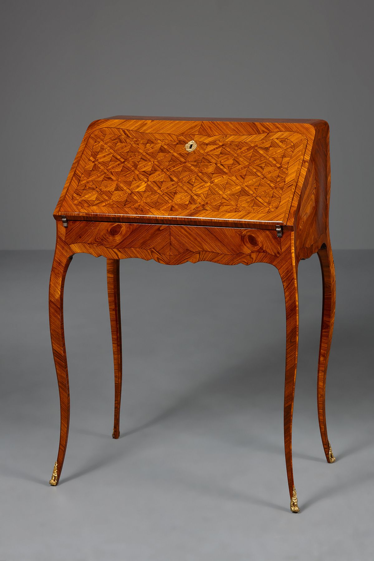 French Louis XV Bureau en Pente, J Dubois - image 1