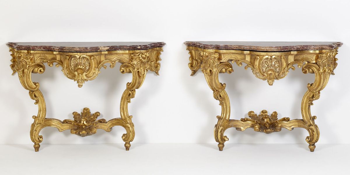 Paar Duitse Verguld houten Louis XV Wandconsoles