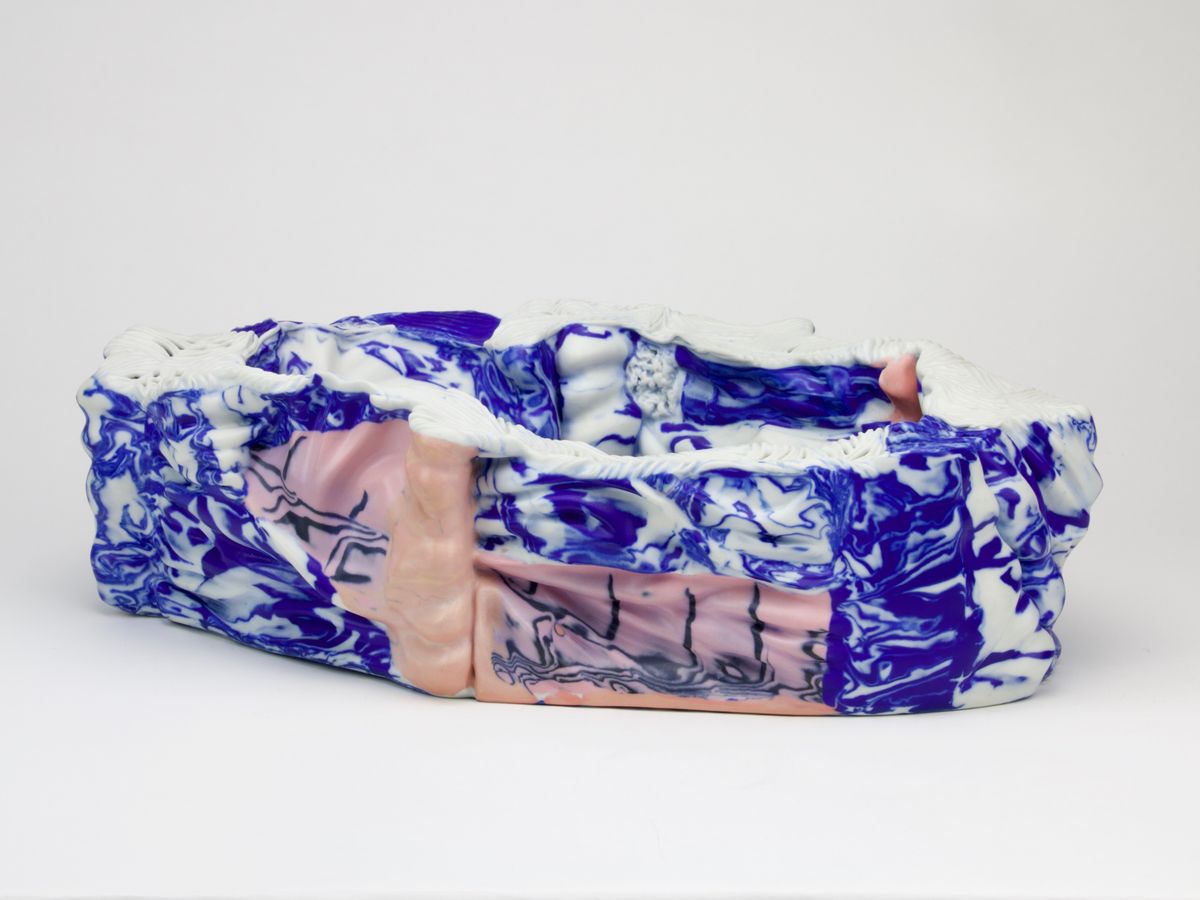 Babs Haenen (Amsterdam 1848), Porcelain table piece 'Expanding Space', in memory of Benno Premsela, 1998 - image 1