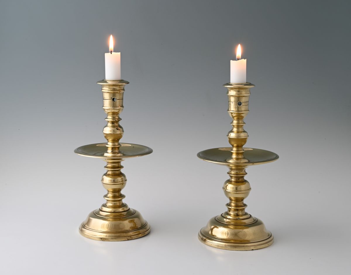 A pair of Heemskerk candlesticks - image 1