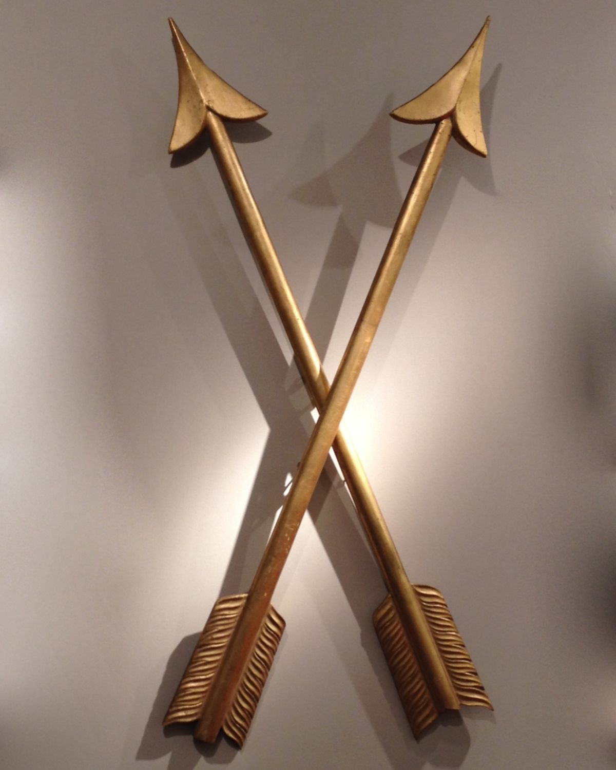 Four gilt wooden arrows - image 1