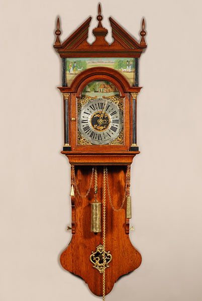 Een zeldzame kleine Friese eiken Burgemeester staartklok, gedateerd 1836 - afbeelding 1