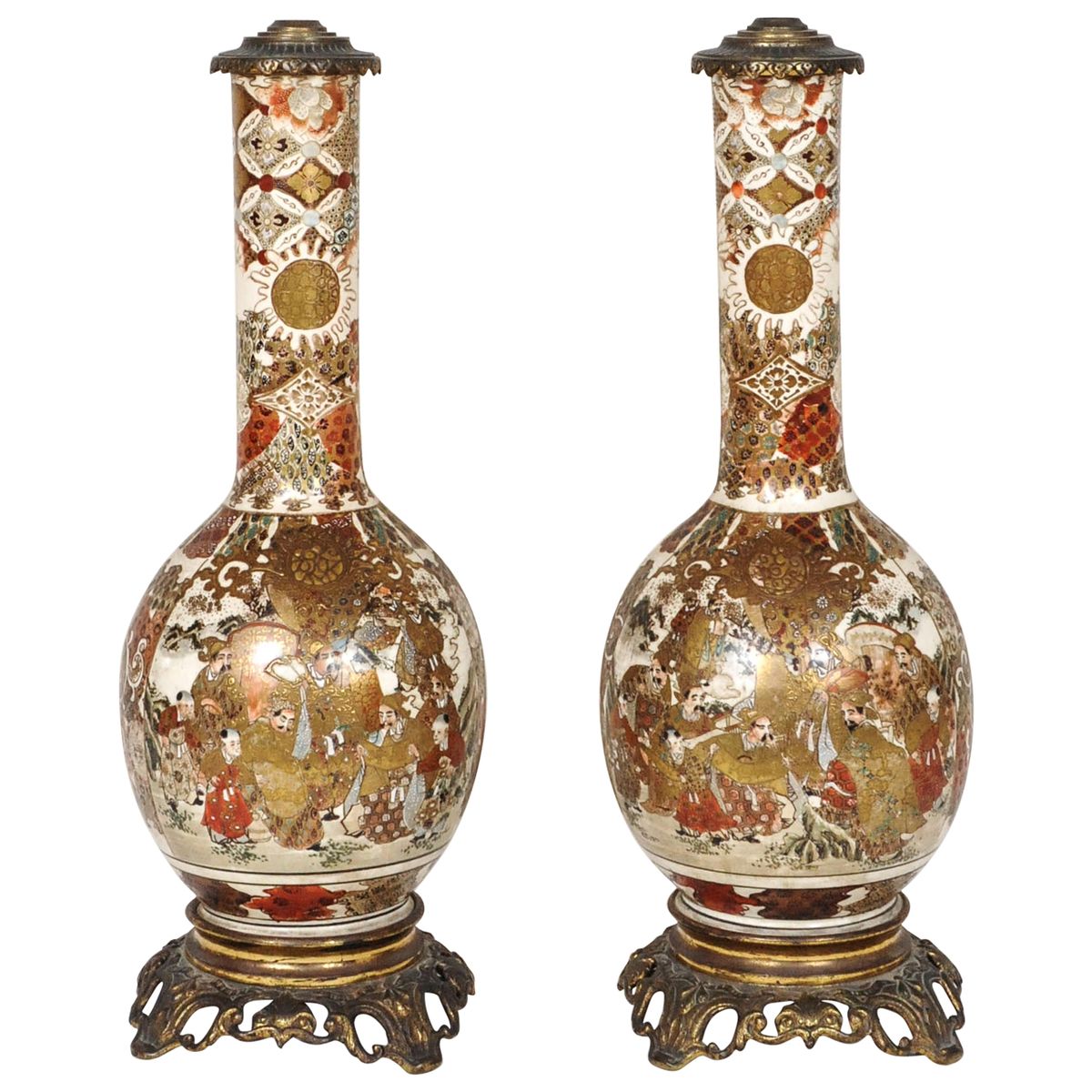 A fantastic pair of Satsuma lampstands, former oil-lamps. - image 1