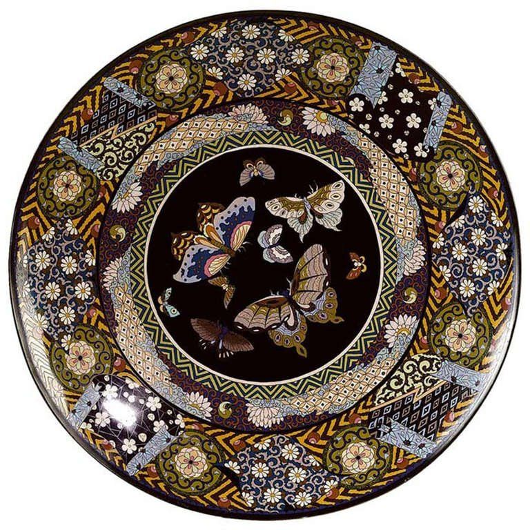 A large probably Japanese Cloisonné Charger from Meiji, circa 1900 - image 1