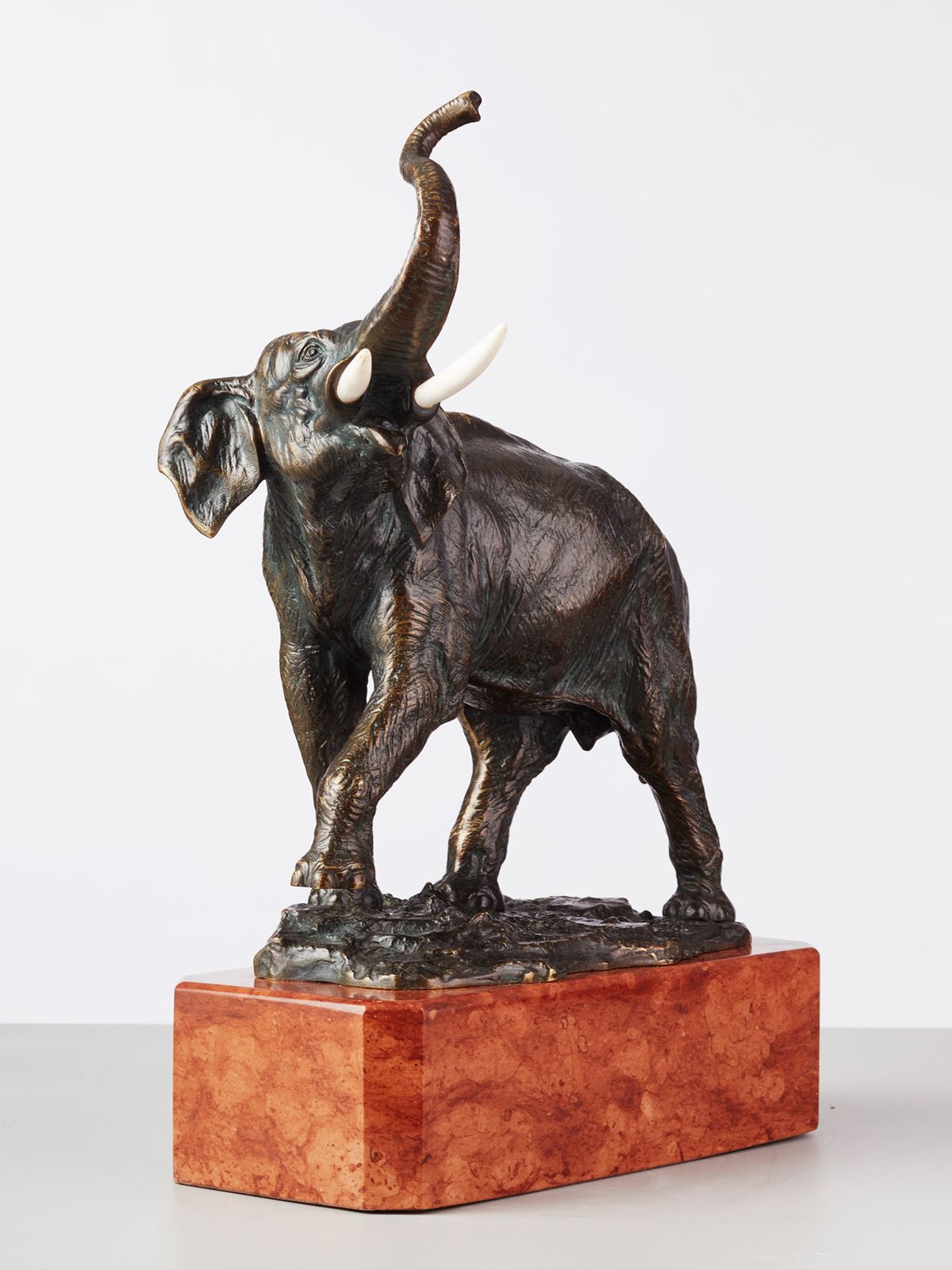 A German bronze statue of an elephant, circa 1900 - image 1