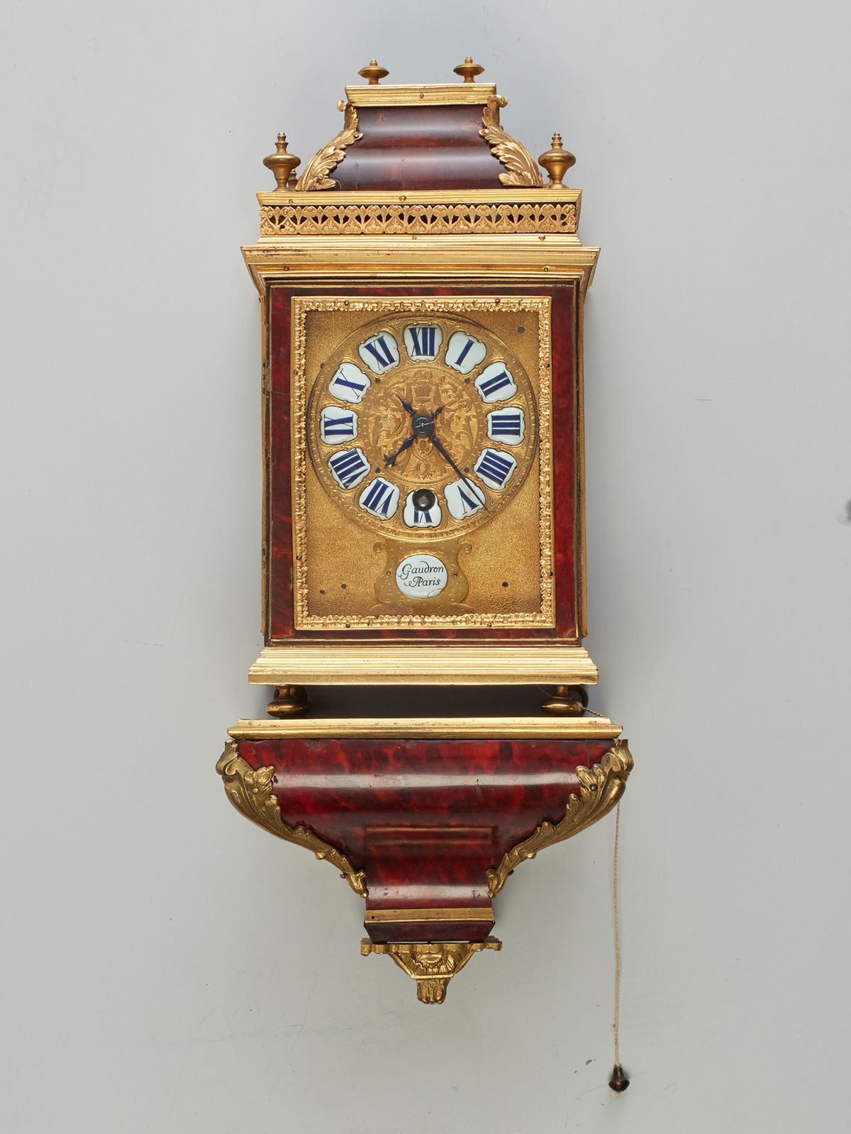 A small tortoiseshell French bracket clock by Gaudron a Paris, circa 1690 - image 1