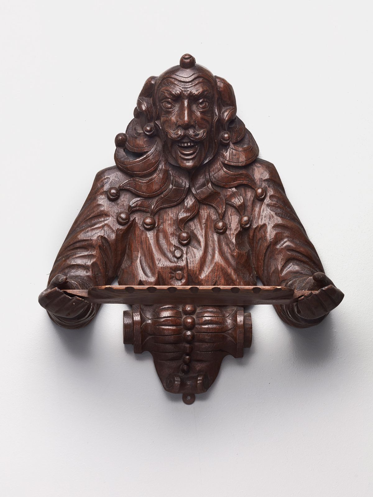 A German Harlequin oak wood Wall Bracket, circa 1880 - image 1