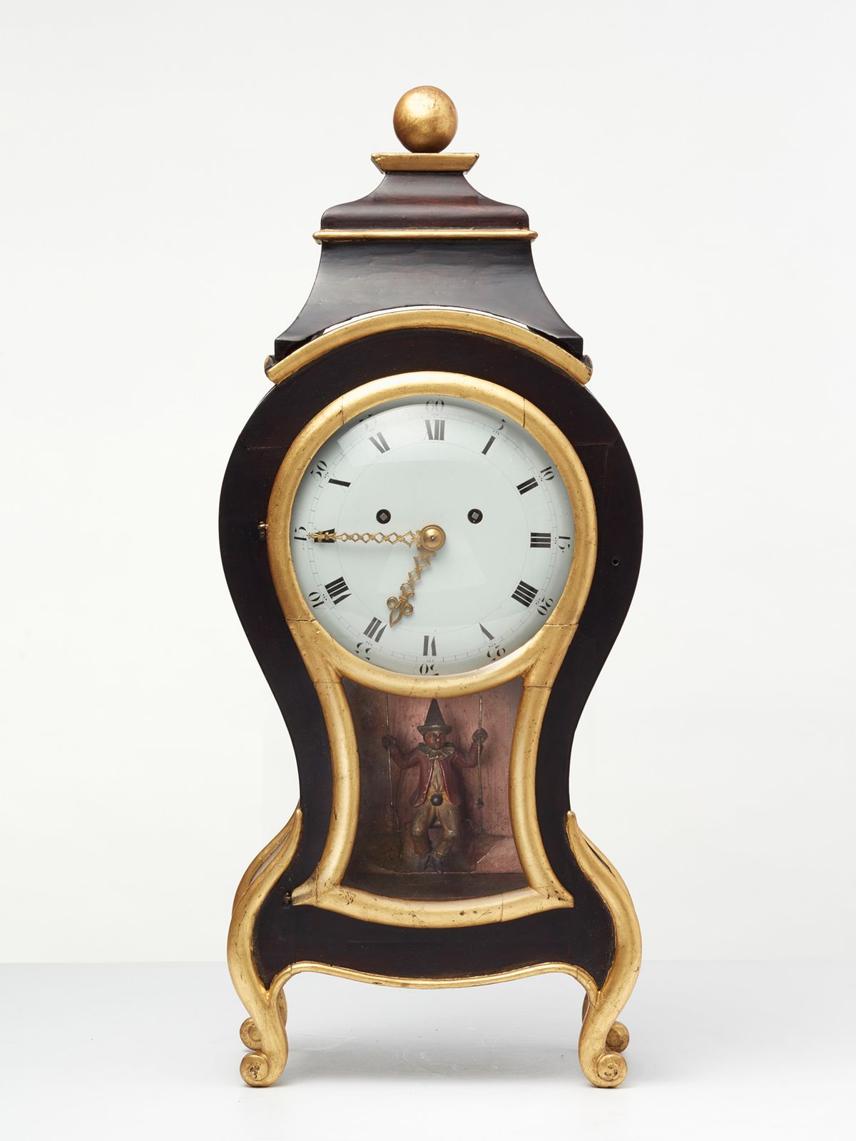 Neuchateloise animated bracket clock - image 1