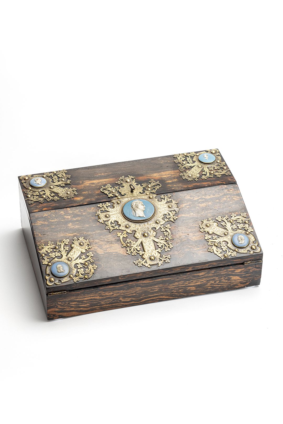 A magnificent Victorian colonial coromandel writing travel desk - image 1