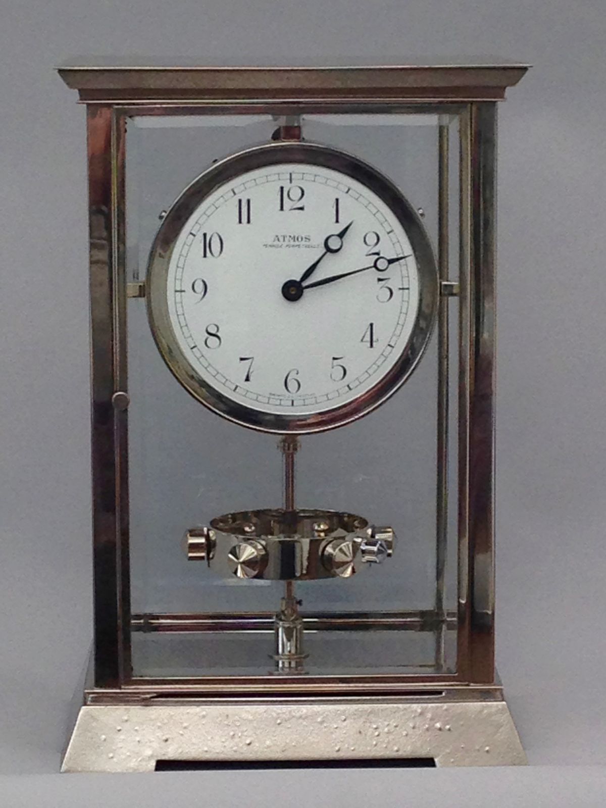 M218 Nikkelen art deco stijl J.L. Reutter Atmos vier glazen Atmos klok, hoge uitvoering - afbeelding 1